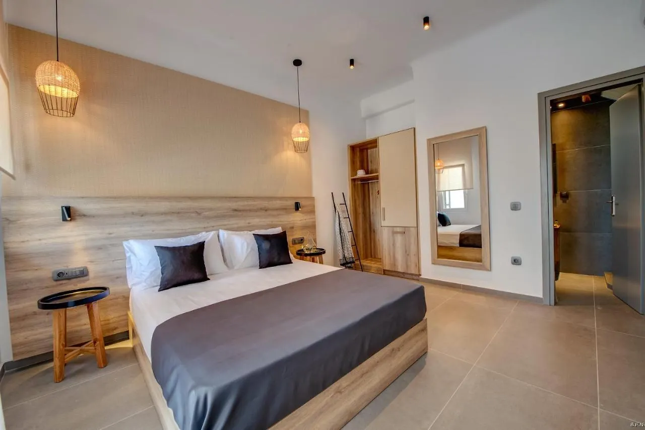 ***  מלון Klouvas Casa Di Pietra Mykonos יוון